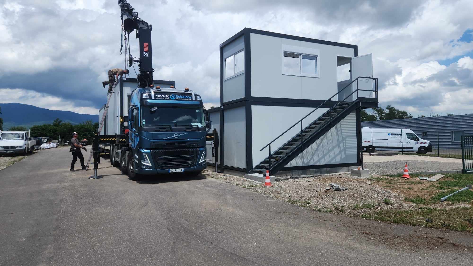 Bungalow de chantier  juxtaposable et  superposable - disponible en vente et en location - MODULO SOLUTIONS_2