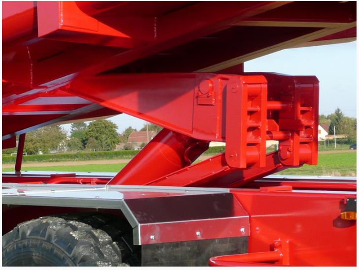 Remorque agricole Delaplace avec descente hydraulique