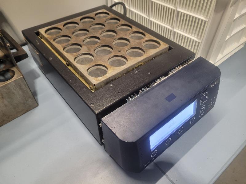 Digesteur Tecator Line 2520 Unité de digestion FOSS_2