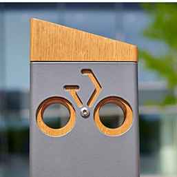 Appui cycles en acier et bois avec pommeau en chêne - BELOMBRA - largeur 150 mm - hauteur 960 mm_2