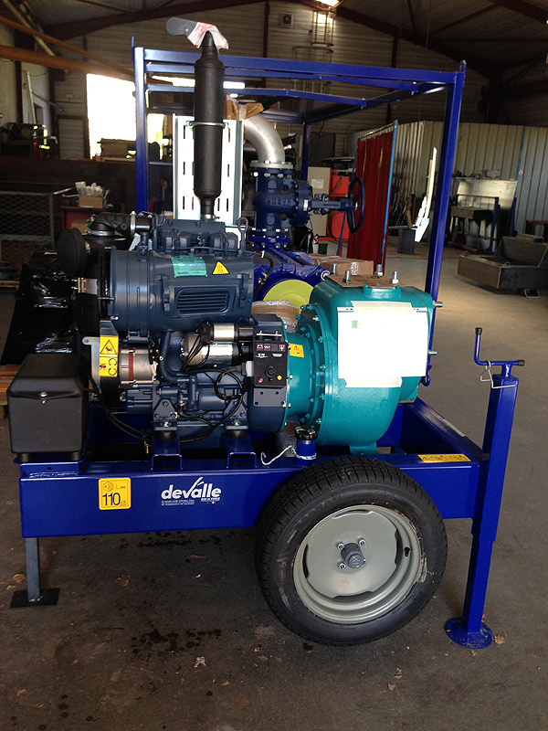 Équipement de pompage pour irrigation avec démarrage électrique