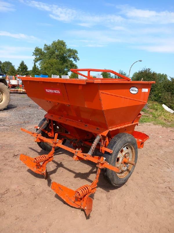 Planteuse de pommes de terre Faun nc - Occasion - 2 rangs - Année 2000_2