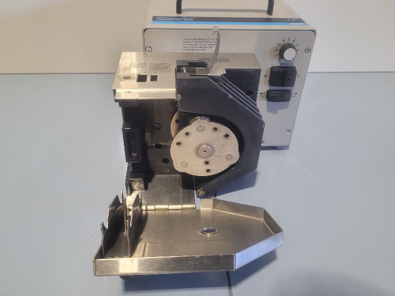 Pompe péristaltique Cole-Parmer Masterflex I/P 77410-05 standard BDC drive, tête 77600-62_2