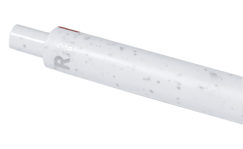 Stylo à bille en ABS recyclé - clip coloré - encre bleue - couleur rouge - 7,5 g_2