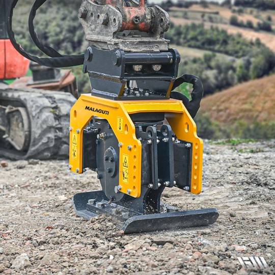 Enfonce-pieux et plaque vibrante PLURY - Multi-outils pour pelles de 1 à 40 tonnes - Malaguti_2