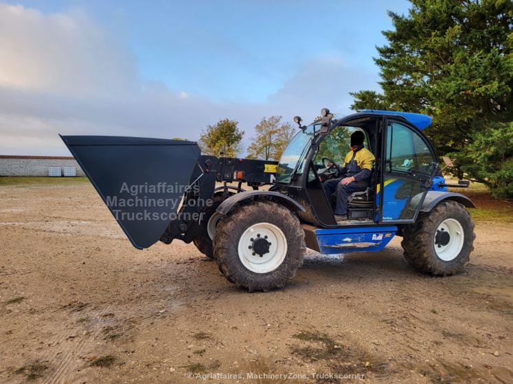 Godet céréales 2500 litres, adaptable sur JCB_2