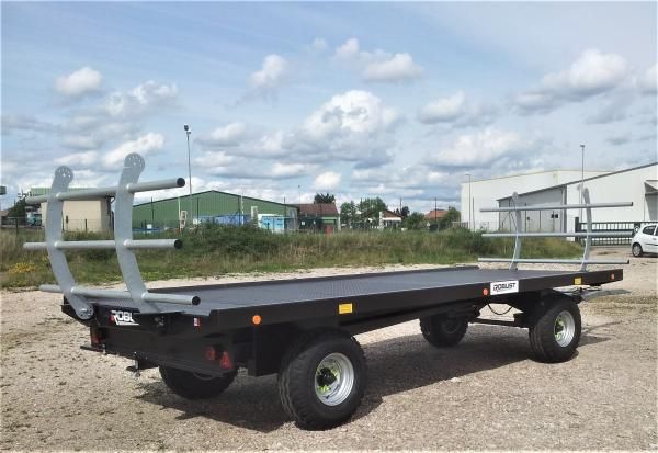 Plateau fourrager équipé de roues 11.5/80x15.3 - 14 plys