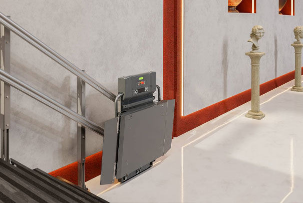 Plateforme élévatrice Stairiser DE - fluide et sans secousse pour escaliers droits et tournants, intérieur ou extérieur_2