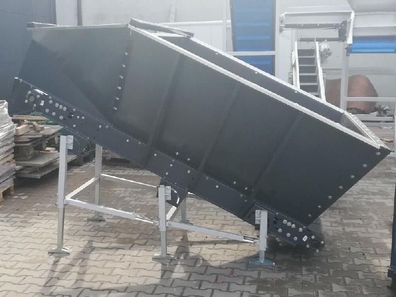 Trémie de réception KMK ZB I 250/70 - Occasion - Tapis PVC réglable - Capacité 1,5m³_2