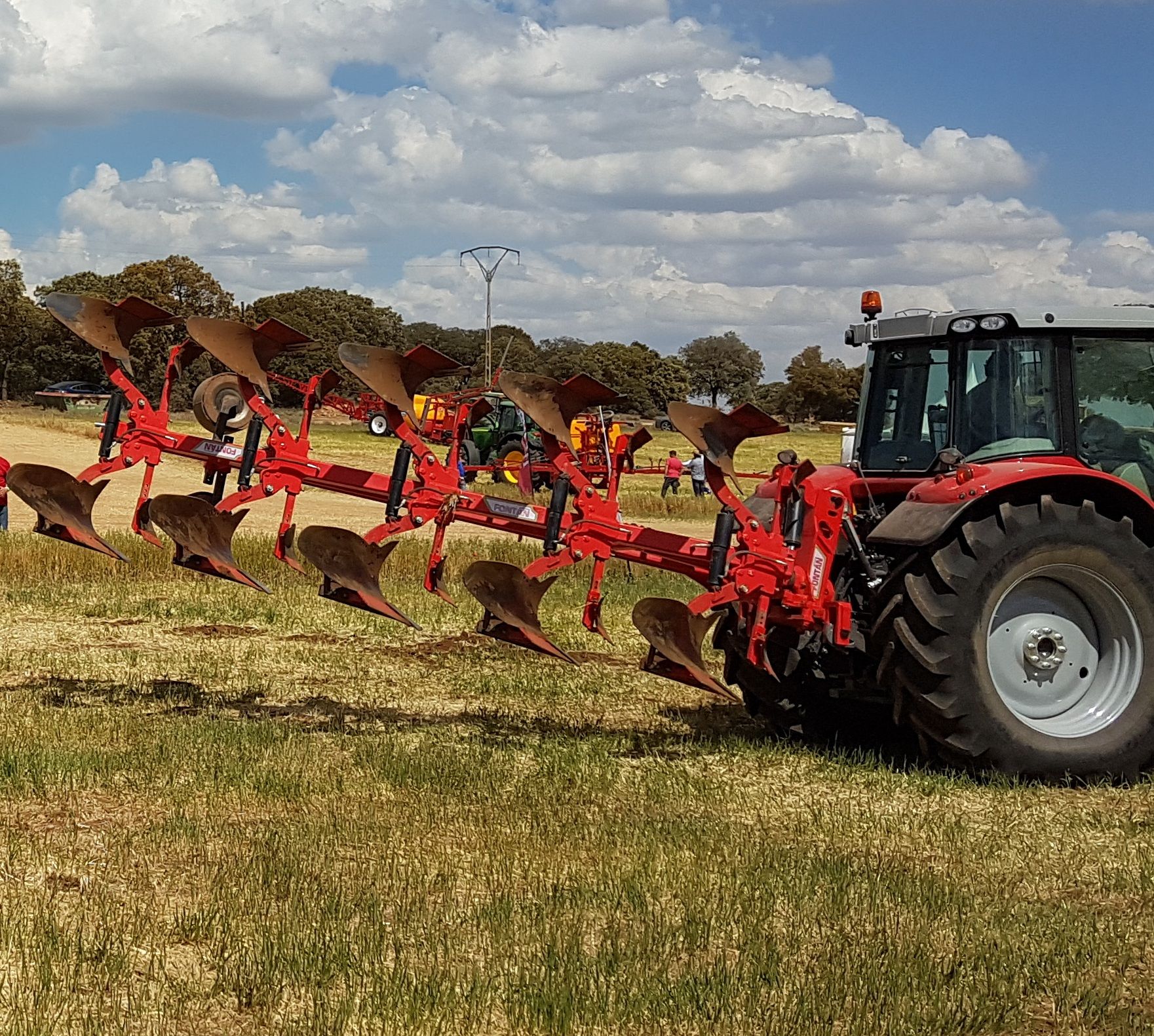 Rasetas - Charrue agricole Arados Fontan - Sécurité Non-Stop hydropneumatique - Distance entre corps 95 cm_2