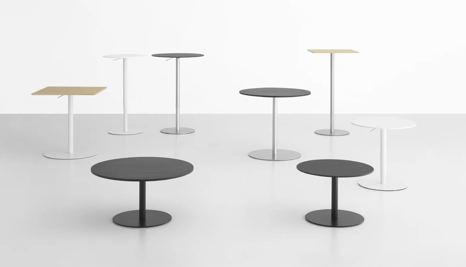 Table basse minimaliste et fonctionnelle pour zones d'accueil_2