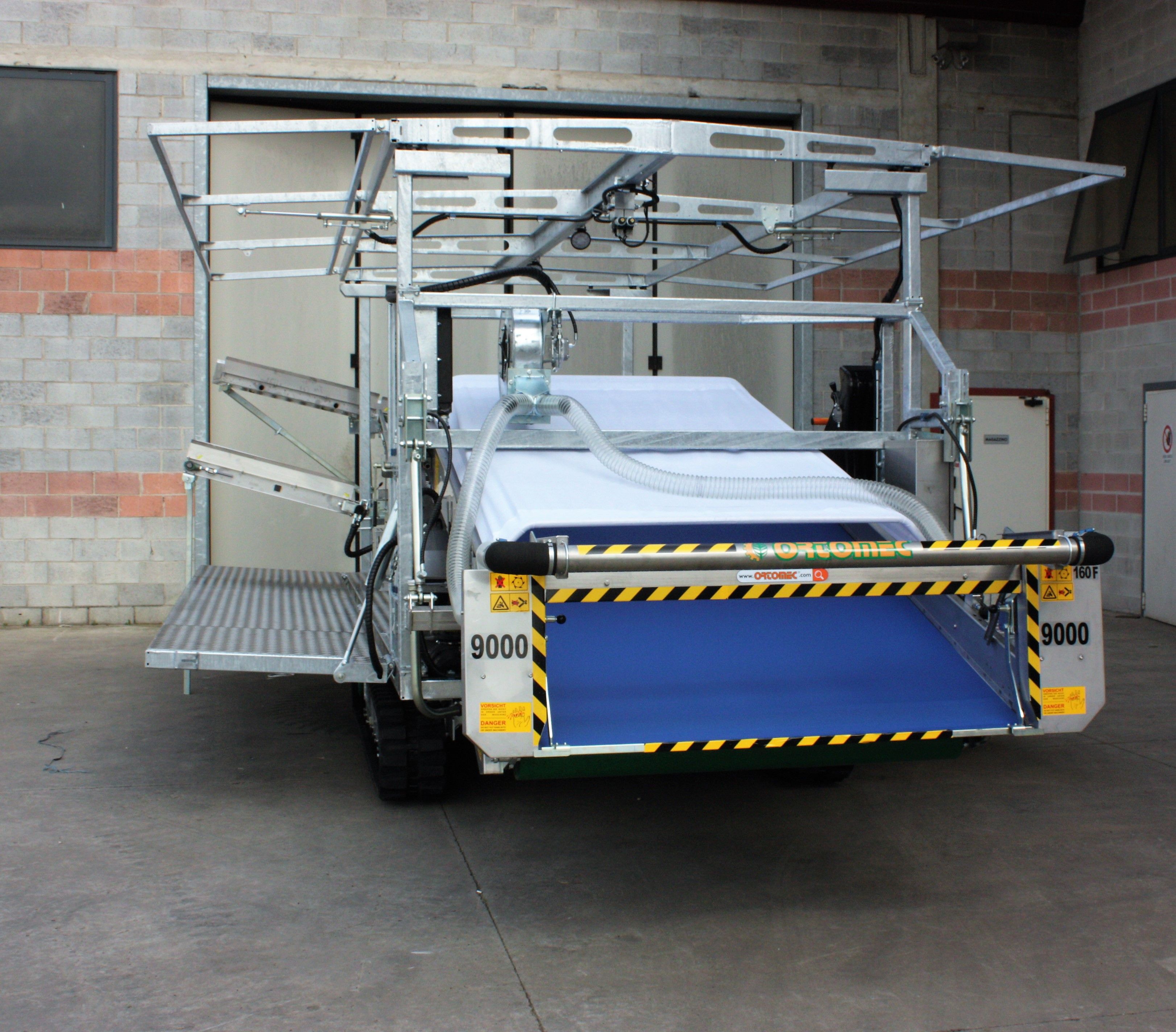 Récolteuse 9000 Foglia - Ortomec SRL - largeur de tête 130 à 180 cm - autotractée sur chenilles_2