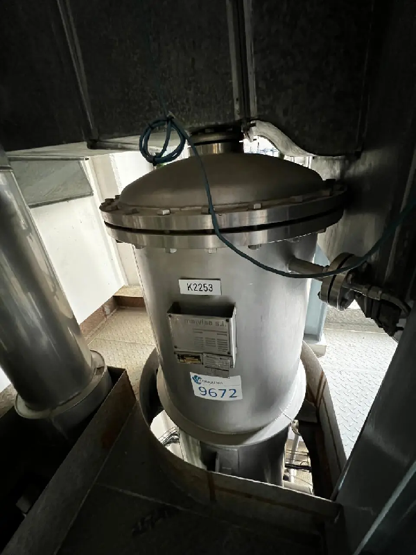 Cuve en acier inoxydable 430 litres d'occasion avec serpentin intérieur - référence : c9672_2