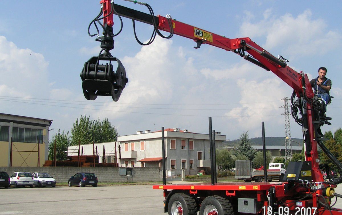Série RT - Remorque forestière avec grue synchronisée - MP - 4500 / 5000 / 7000 mm_2