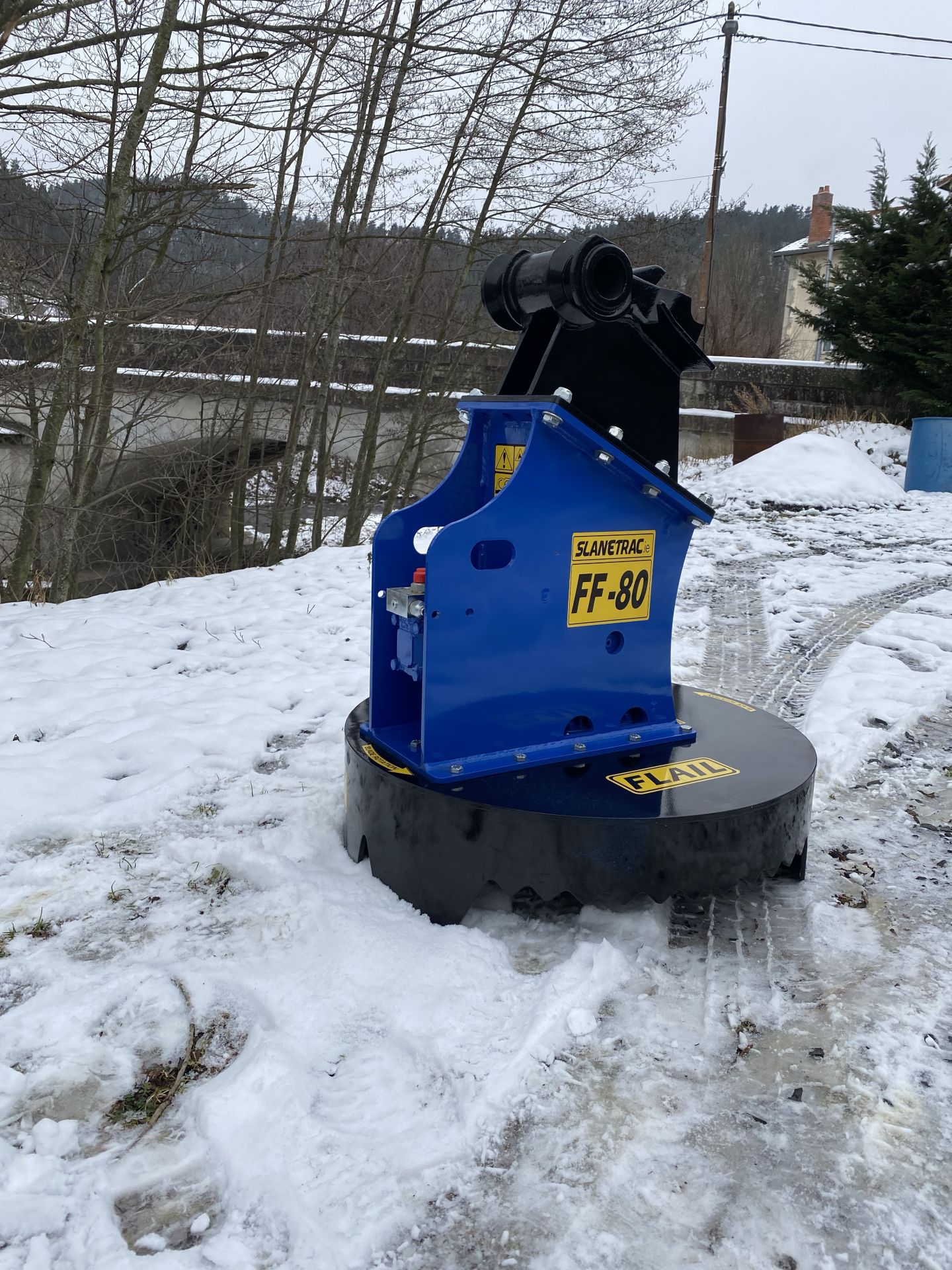 Gyrobroyeur FF80 - pour pelleteuses 2,8 à 8t - sylviculture - largeur 830 mm_2