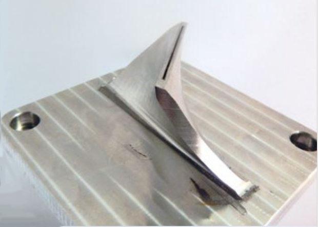 AMW300X - Imprimante 3D métal hybride - Impression multi-matériaux par micro-soudure et usinage - INETYX_2