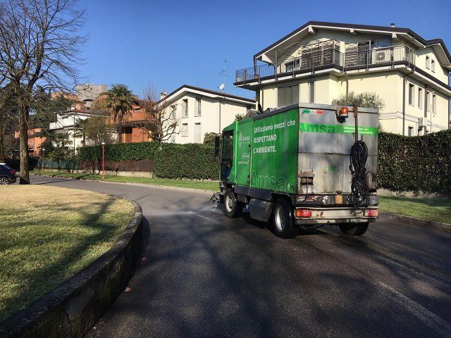 6000 Hydro - Balayeuse de voirie Dulevo - 5900 litres - haute pression et ergonomie_2