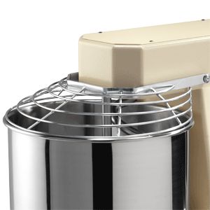 Pétrin à pizza avec spirale forgée et moteur ventilé