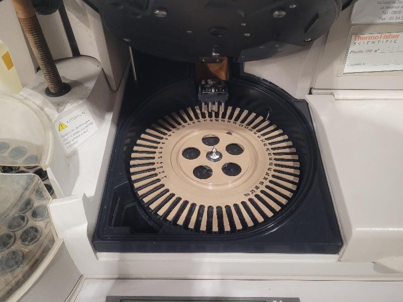 Analyseur de laboratoire pharmacia diagnistics ab unicap100 v1 pour pièces_2