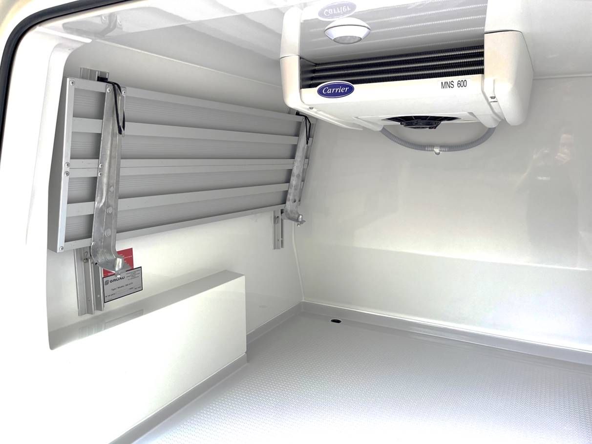 Véhicule frigorifique Cellule intégrée IsoCity - Citroen Berlingo - Froid positif ou négatif_2