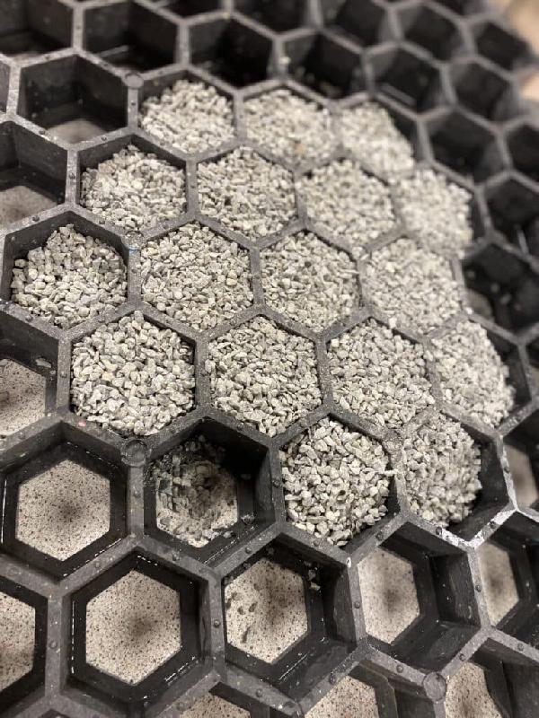 Gravillon 2/4 - GRAV - Parfait pour sols équestres et aménagements extérieurs_2