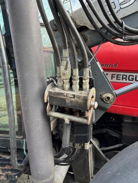Massey ferguson 7495 – 200 ch_2