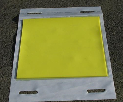 Plaque obturateur polyuréthane 60 x 60cm_2