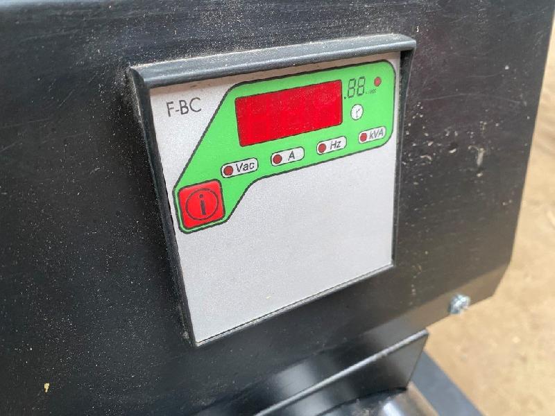 Groupe électrogène portable NC Génératrice 38kVA AV - 230V/95A - 400V/54.8A - En occasion_2