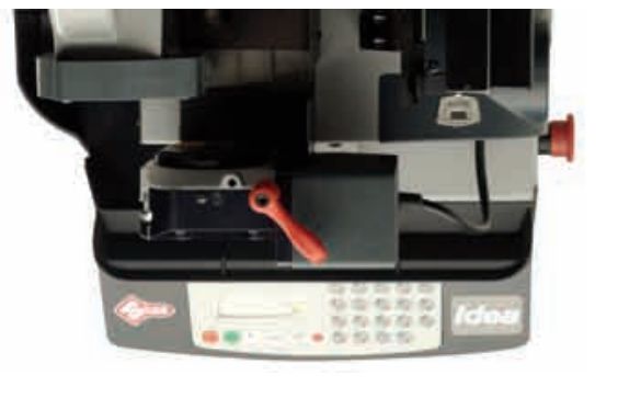 Idea machine à tailler des clés à panneton - Poids 46,4 kg - Silca SAS_2