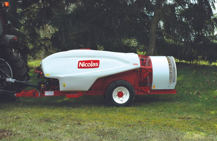 Pulvérisateur arboricole traîné avec ventilation simple inversée à gros débit d'air -1500 L à 2000 L - AIR ONE ASI_2