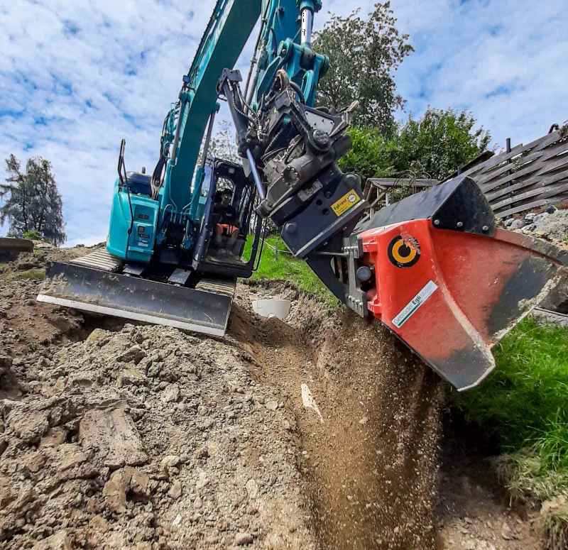 Godet séparateur ALLU pour pelle - tamiser, broyer, aérer, mélanger, séparer, transporter et charger_2