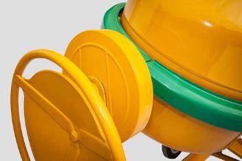 Équipement professionnel pour mélanger jusqu'à 3 sacs de ciment de 25 kg