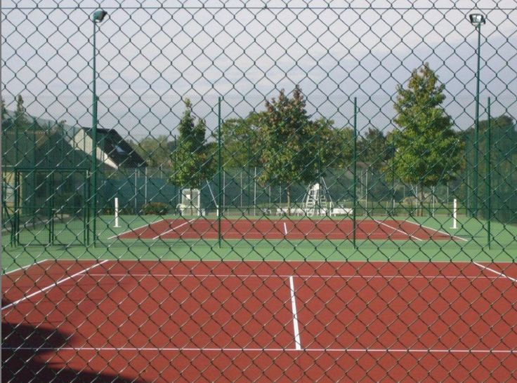 Clôture grillagée -  clôture tennis avec main courante_2