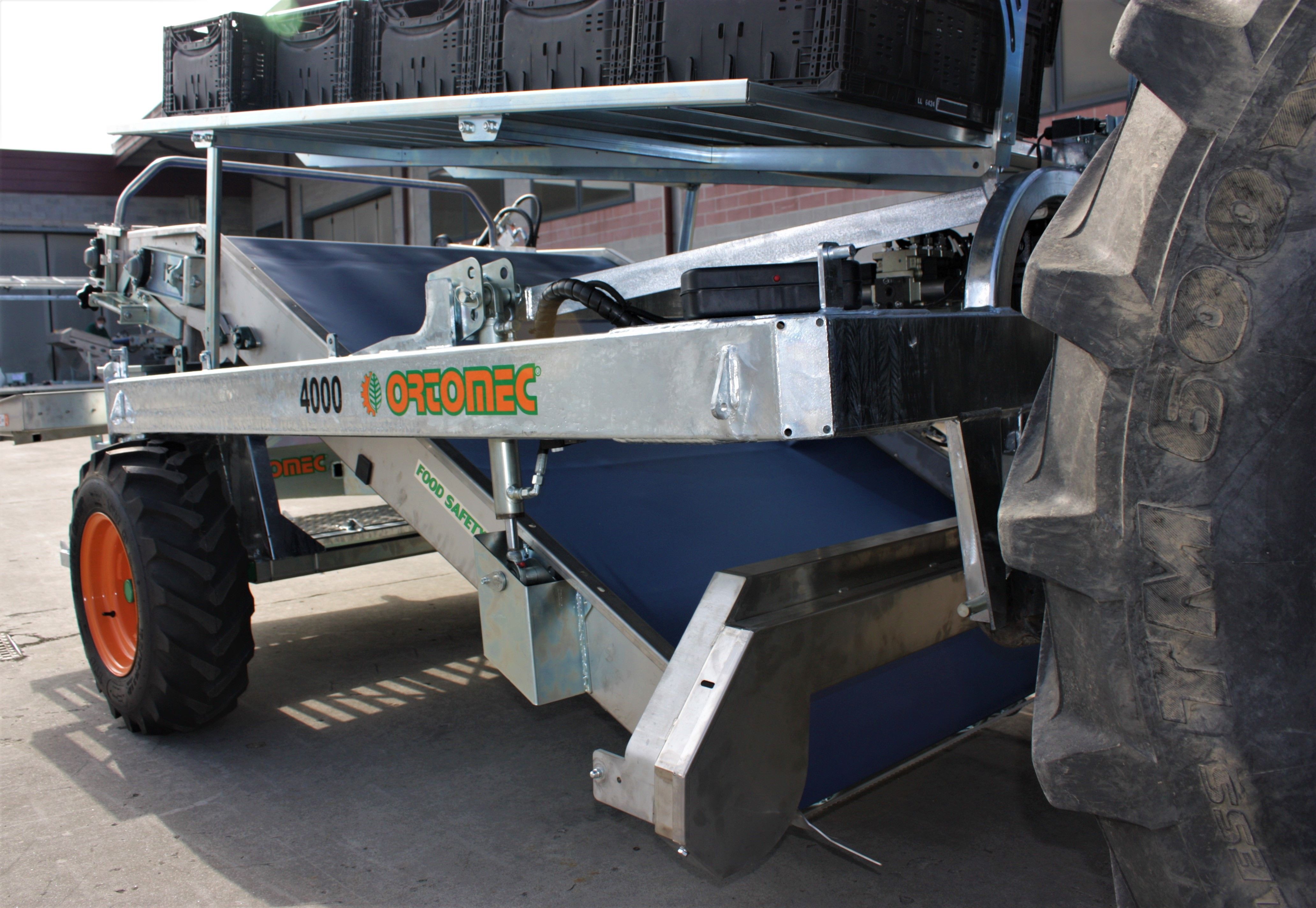 Récolteuse de légumes 4000 Foglia - Ortomec SRL - largeur de tête de récolte 120 à 180 cm - adaptable jeunes pousses et serres_2