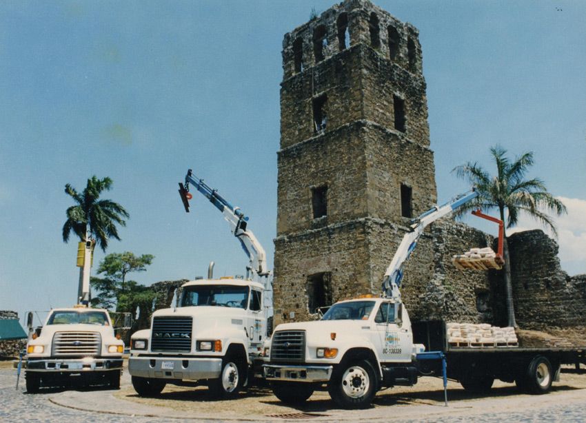 Serie 6800 E - Grue auxiliaire Cormach - Pression 275 bar_2