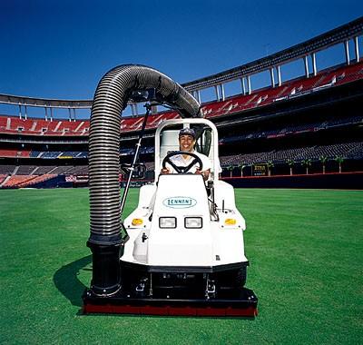 ATLV TENNANT Aspirateur de détritus tout terrain_2