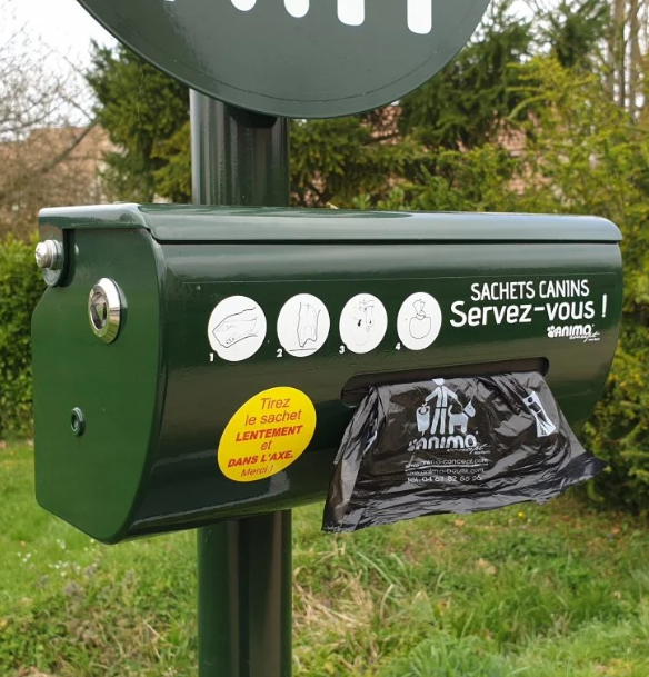 Borne de propreté canine avec Stop Bag caoutchouc -1 rouleau de 4000 sachets offert_2