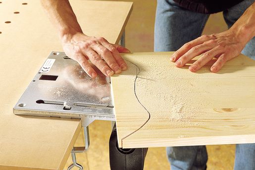 Table de scie sauteuse - Wolfcraft GmbH - plan de travail 320 x 300 mm - sciage précis et maîtrisé_2