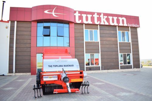 Épierreuse Kaplan 200 - Tutkun Kardesler - largeur 200cm - profondeur max. 30-35cm - collecte pierres 3 à 40cm_2