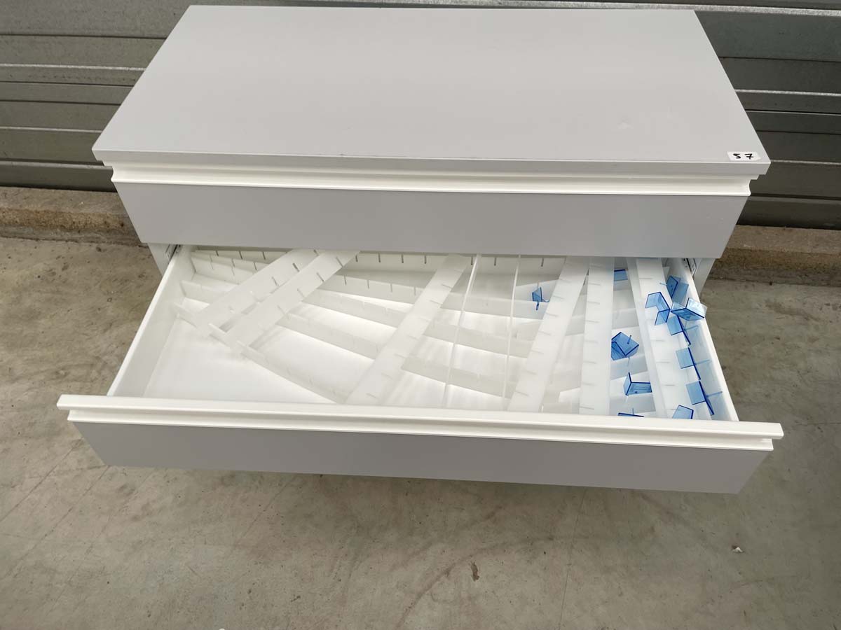 Meuble sous paillasse de laboratoire d'occasion - 4 tiroirs - Réf. P21091209_3