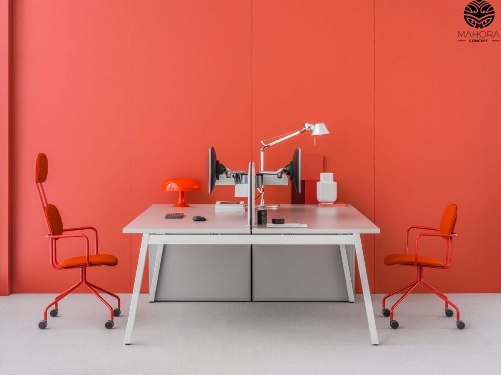 Ogi M - Bureau open space - Mahora - Plateau mélaminé - Pieds design en métal - Dimensions personnalisables_2