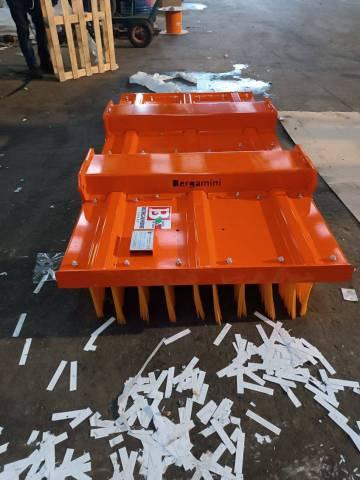 Balai pour chariot élévateur en Polypropylène renforcé - Bergamini_2