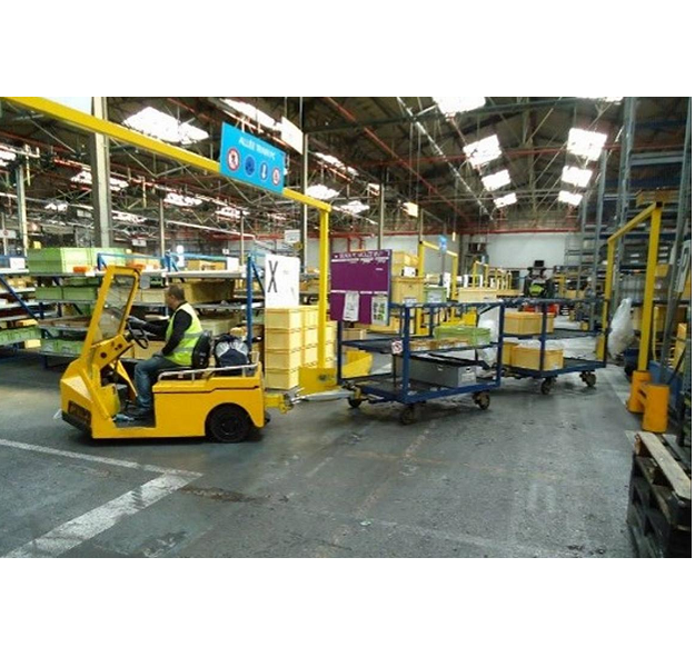 Tracteur électrique Charlatte TE206 - 6/7 tonnes pour secteurs industriels et aéroportuaires_2