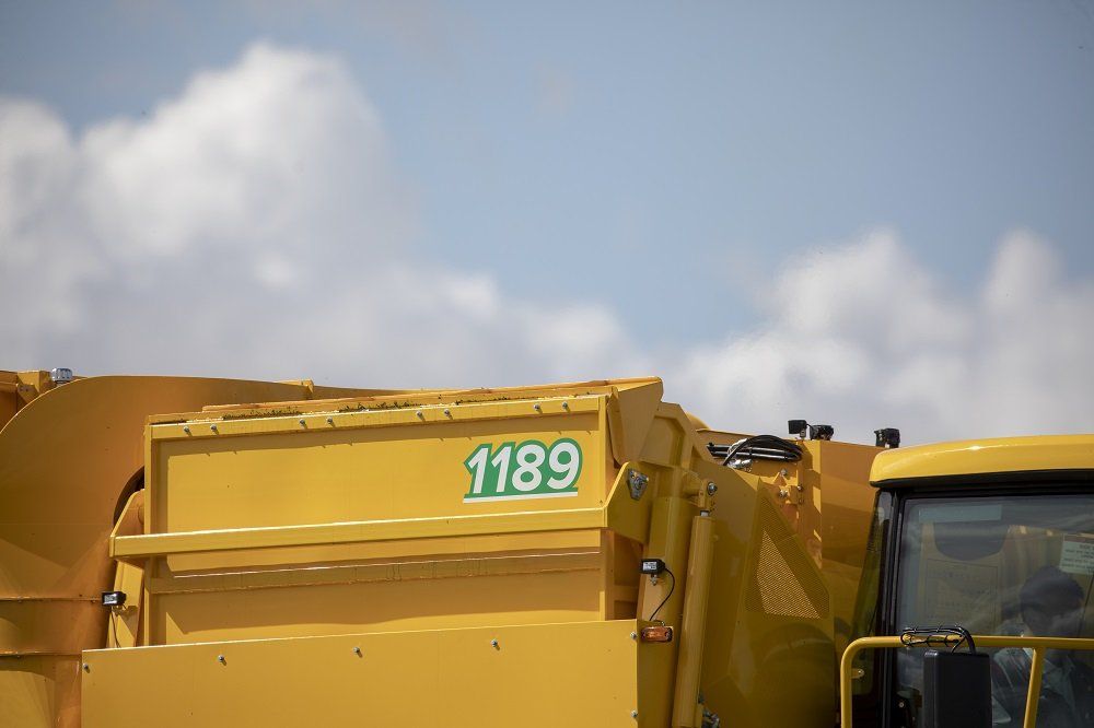 Récolteuse PMC avec moteur diesel 325 kW et options de traction avancées