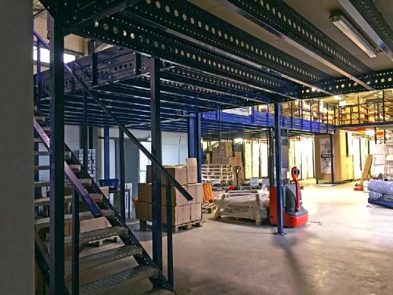 Plateforme mezzanine autoportante, démontable et transportable pour stockage de marchandises_2