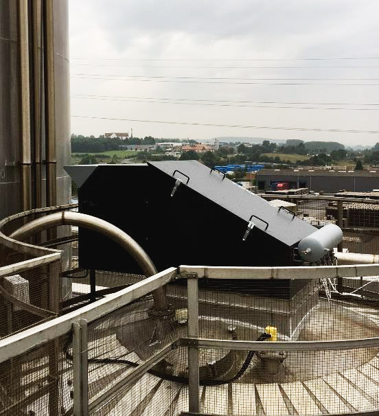 Dépoussiéreur encastrable pour silos et transporteurs à bande - Jetline® E - Compact et efficace avec recyclage des poussières_2