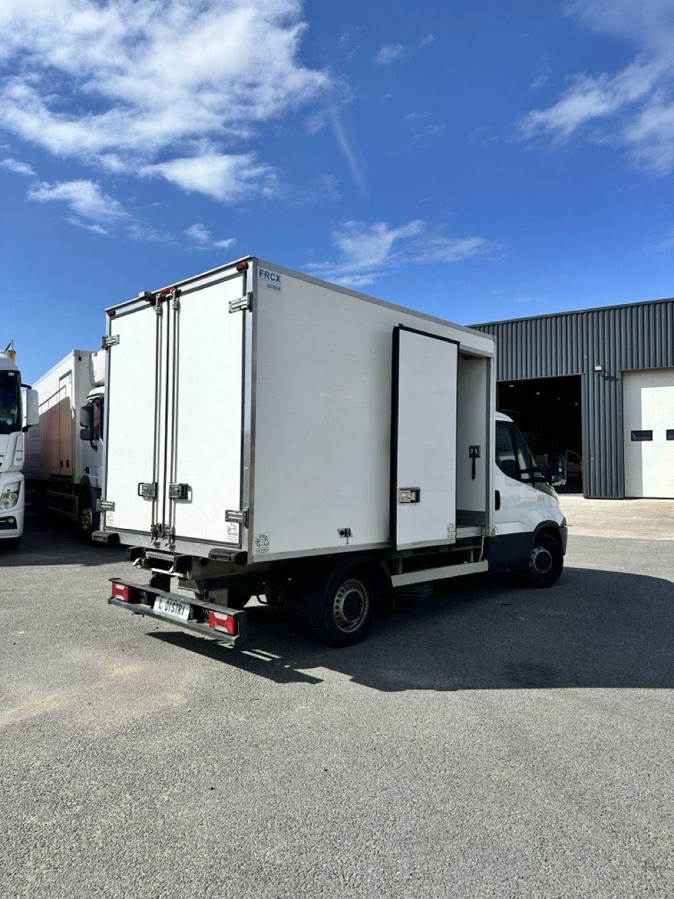Voiture frigorifique Iveco Daily 35S16 - 529FR125_2