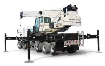 Grue Manitowoc NBT60L pour levage de charges lourdes jusqu'à 54.4 tonnes