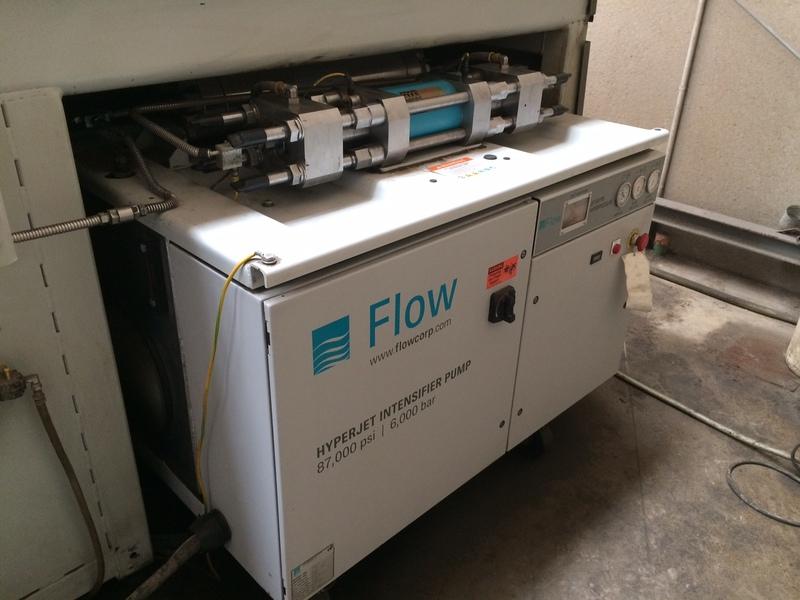 Decoupe jet d'eau flow mach4 3020 3000x2000 - 2803_2