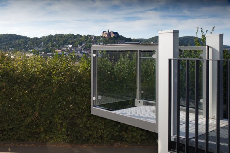 Plateforme élévatrice verticale UNAPORTE® - résistante aux intempéries pour une hauteur jusqu'à 3m - en Bretagne et à Nantes_2